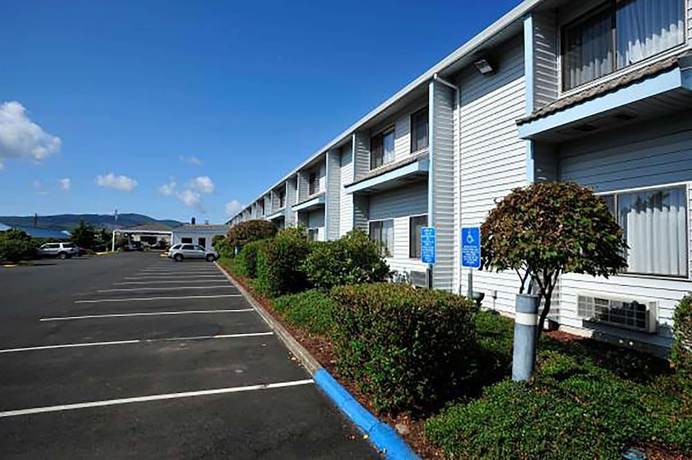 Shilo Inn Suites Tillamook Esterno foto