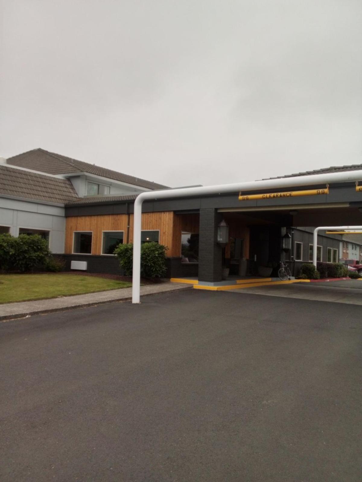 Shilo Inn Suites Tillamook Esterno foto